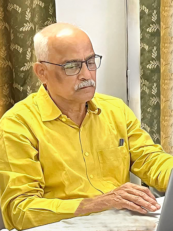 Ravindra Puntambekar